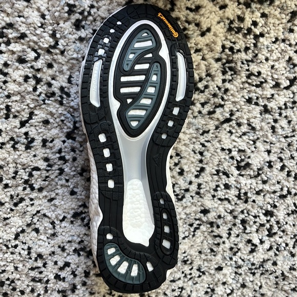 Men’s Adidas Solarboost Sneakers - Picture 6 of 10